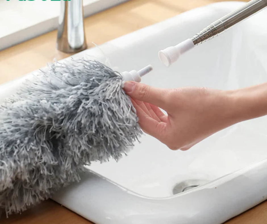 fluffy bendable cleaning brush with steel rod